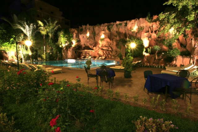 16.10 avion Bucuresti, Maroc Marrakech, Imperial Holiday Hotel & Spa 498 EURO, 7 nopti, Fara masa