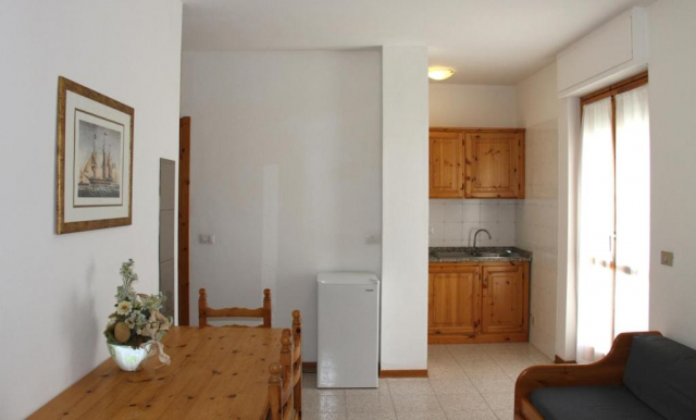 21.09 avion Bucuresti, Italia Alghero, Residence Gardenia 528 EURO, 7 nopti, Fara masa