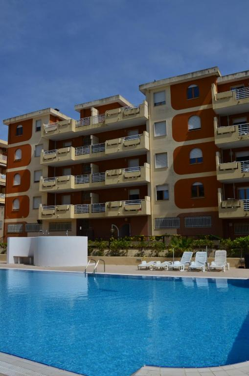 21.09 avion Bucuresti, Italia Alghero, Residence Gardenia 528 EURO, 7 nopti, Fara masa
