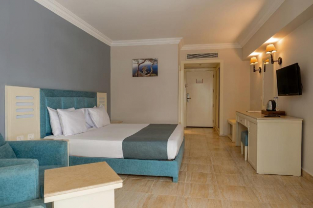 26.09 avion Bucuresti, Egipt Hurghada City, SUNRISE Alora Aqua Park Resort  (ex Caesar Palace Aqua Park) 626 EURO, 7 nopti, All inclusive