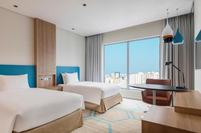 03.11 avion Bucuresti, Qatar Doha, Holiday Inn Doha The Business Park 479 EURO, 7 nopti, Fara masa