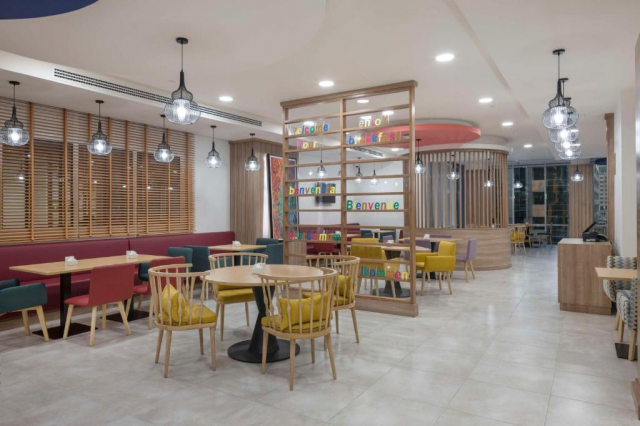 03.11 avion Bucuresti, Qatar Doha, Hampton by Hilton Doha Old Town 538 EURO, 7 nopti, Mic dejun inclus