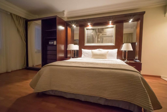 03.11 avion Bucuresti, Qatar Doha, Best Western Plus Doha 469 EURO, 7 nopti, Fara masa