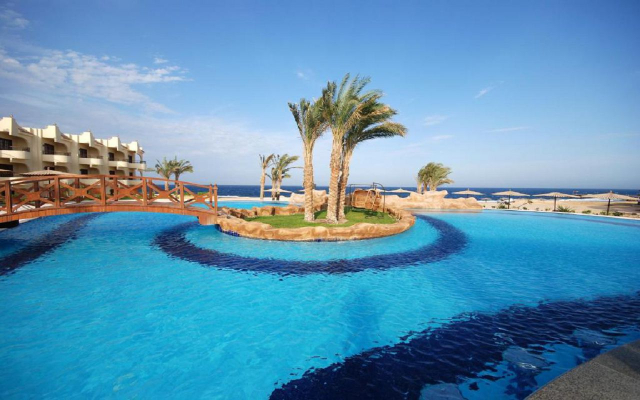 335 EURO - Last Minute zbor din Bucuresti Egipt - Hurghada Life Resorts Coral Hills