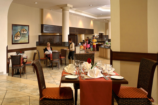 608 EURO - Last Minute zbor din Bucuresti Egipt - Sharm El Sheikh Hotel Jaz Mirabel Park and Club