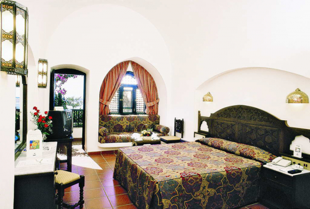 632 EURO - Last Minute zbor din Bucuresti Egipt - Sharm El Sheikh Safir Sharm Waterfalls Resort (ex. Hilton Waterfalls)