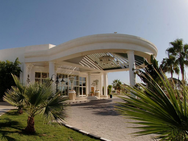 632 EURO - Last Minute zbor din Bucuresti Egipt - Sharm El Sheikh Safir Sharm Waterfalls Resort (ex. Hilton Waterfalls)