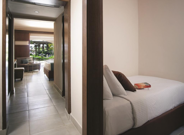 641 EURO - Last Minute zbor din Bucuresti Egipt - Sharm El Sheikh Hotel Coral Sea Water World