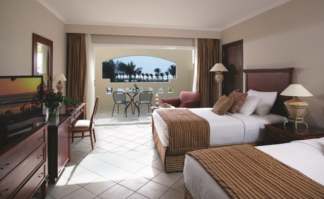 641 EURO - Last Minute zbor din Bucuresti Egipt - Sharm El Sheikh Hotel Coral Sea Water World