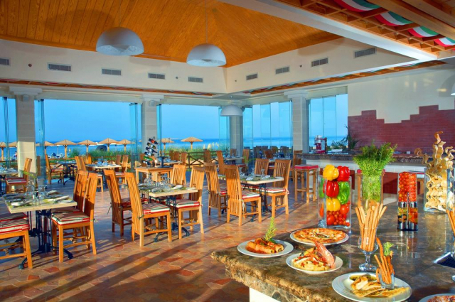 726 EURO - Last Minute zbor din Bucuresti Egipt - Hurghada Hotel Tropitel Sahl Hasheesh
