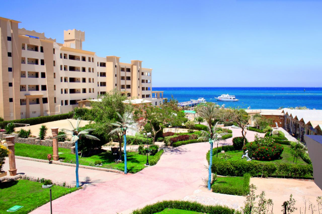 10.10 avion Bucuresti, Egipt Hurghada City, King Tut Aqua Park Beach Resort 459 EURO, 7 nopti, All inclusive