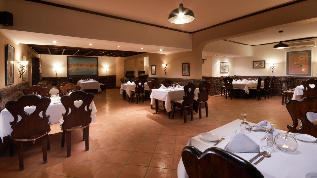 15.10 avion Cluj Napoca, Egipt Hurghada City, Giftun Azur Resort 596 EURO, 7 nopti, All inclusive