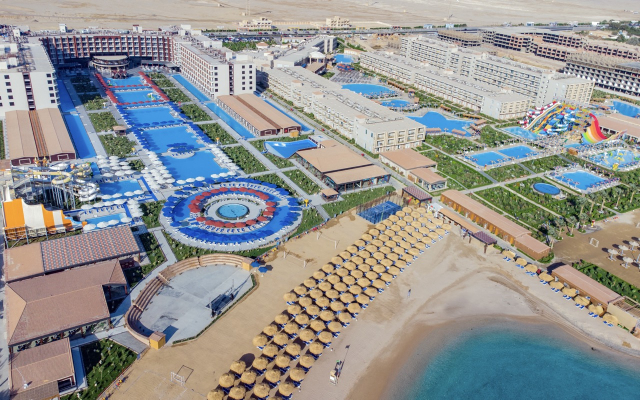 624 EURO - Last Minute zbor din Bucuresti Egipt - Hurghada Hotel Rewaya Majestic Resort