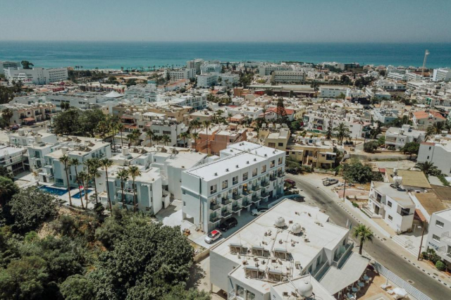 12.10 avion Bucuresti, Cipru Ayia Napa, River View Boutique Apts 332 EURO, 7 nopti, Fara masa