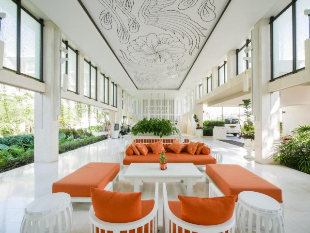 17.01 avion Bucuresti, Thailanda - Phuket, Hotel Proud Phuket 998 EURO, 7 nopti, Mic dejun inclus