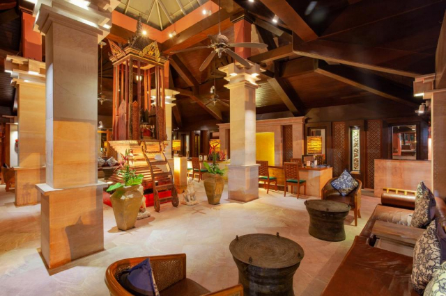 17.01 avion Bucuresti, Thailanda - Phuket , Hotel Seaview Patong 1037 EURO, 7 nopti, Mic dejun inclus