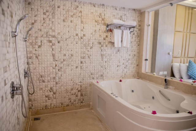 24.01 avion Timisoara, Egipt - Hurghada Hurghada City, Bellagio Beach Resort & SPA 489 EURO, 7 nopti, All inclusive