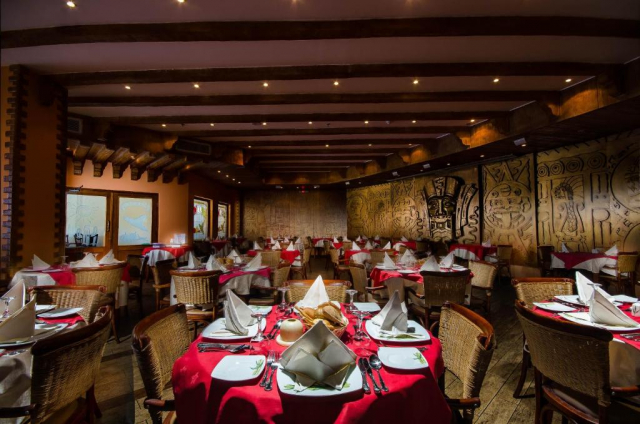 31.01 avion Cluj Napoca, Egipt - Hurghada Hurghada City, Hotel Titanic Palace 449 EURO, 7 nopti, Ultra all inclusive