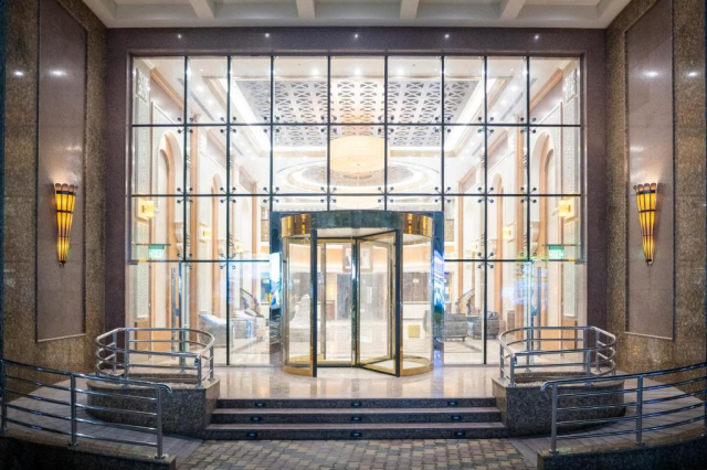 23.03 avion Bucuresti, Qatar Doha, La Maison Hotel Doha 685 EURO, 7 nopti, Mic dejun inclus