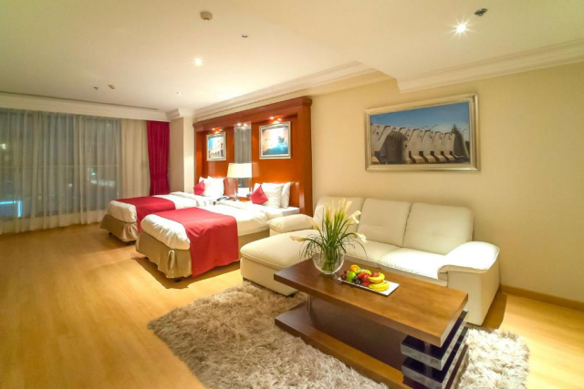 13.04 avion Bucuresti, Qatar Doha, Hotel Best Western Plus Doha 665 EURO, 7 nopti, Mic dejun inclus