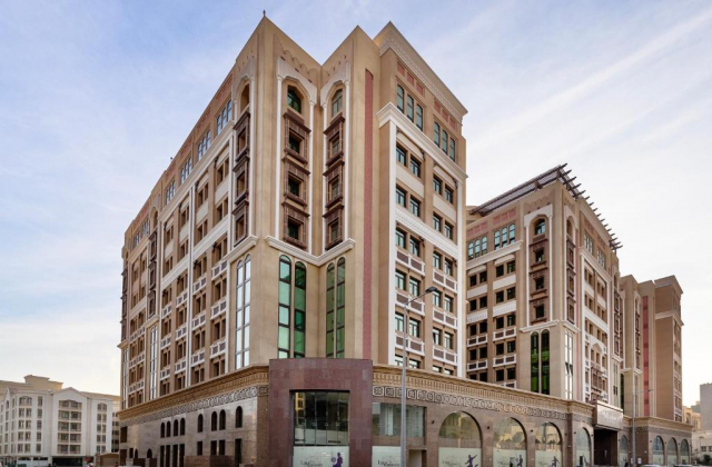 13.04 avion Bucuresti, Qatar Doha, La Maison Hotel Doha 685 EURO, 7 nopti, Mic dejun inclus