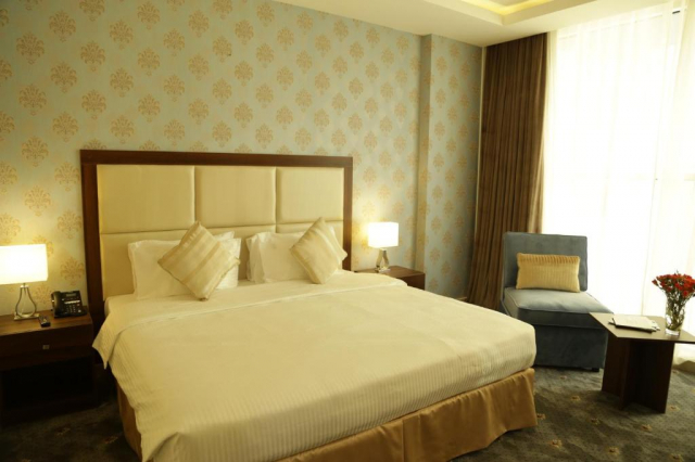 13.04 avion Bucuresti, Qatar Doha, The Town Hotel Doha 665 EURO, 7 nopti, Mic dejun inclus