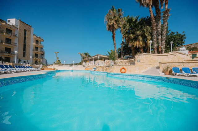 16.03 avion Bucuresti, Malta St. Paul's Bay, Xemxija Bay Hotel (ex. Porto Azzurro) 459 EURO, 7 nopti, Fara masa