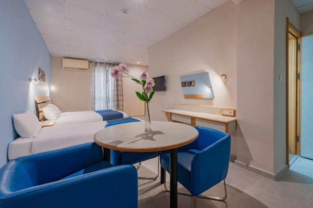 16.03 avion Bucuresti, Malta St. Paul's Bay, Xemxija Bay Hotel (ex. Porto Azzurro) 459 EURO, 7 nopti, Fara masa