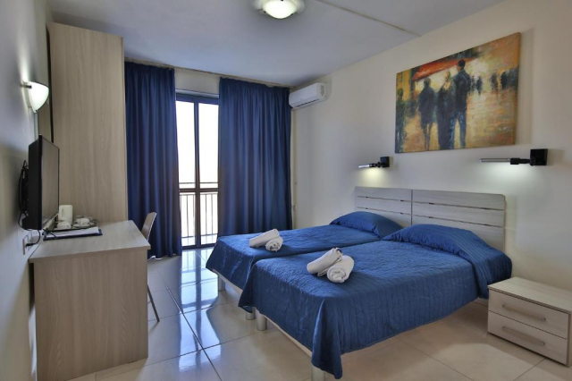 01.04 avion Bucuresti, Malta St. Paul's Bay, Relax Inn Hotel 469 EURO, 7 nopti, Fara masa