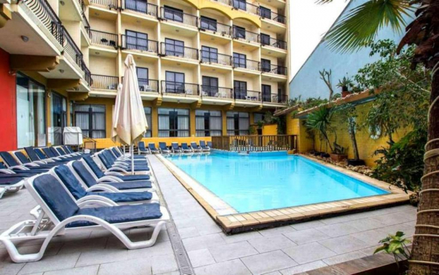 01.04 avion Bucuresti, Malta Qawra, Bella Vista Hotel 498 EURO, 7 nopti, Mic dejun inclus