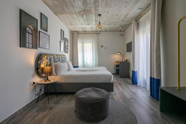 01.04 avion Bucuresti, Malta Sliema, Lady Todd Hotel 606 EURO, 7 nopti, Fara masa