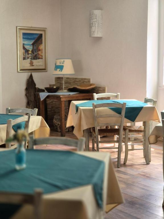 24.04 avion Bucuresti, Italia - Sardinia Alghero, Alghero Vacanze Hotel 489 EURO, 7 nopti, Fara masa