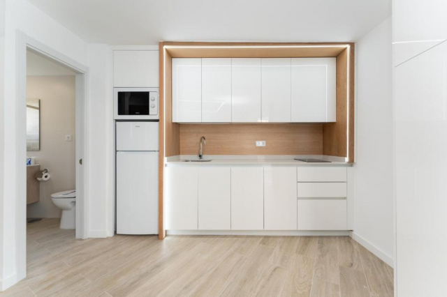 14.04 avion Bucuresti, Spania - Gran Canaria Playa del Ingles, Alsol Los Caribes 2 - Adults Only 645 EURO, 7 nopti, Fara masa