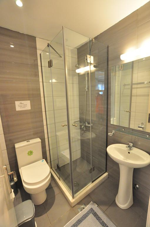 09.06 avion Bucuresti, Grecia - Corfu Acharavi, Acharavi Garden Hotel 479 EURO, 7 nopti, Fara masa