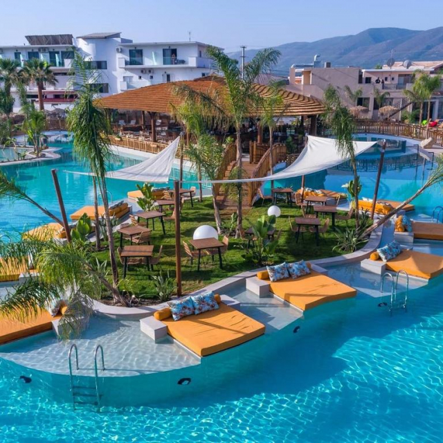 04.06 avion Bucuresti, Grecia - Zakynthos Alykanas, Letsos Hotel 489 EURO, 7 nopti, Fara masa