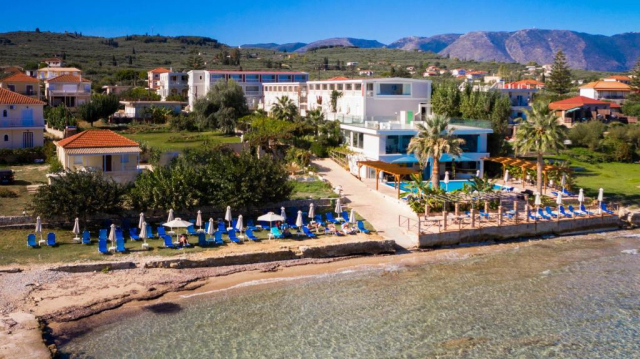 04.06 avion Bucuresti, Grecia - Zakynthos Tsilivi, Belussi Beach Hotel & Suites 616 EURO, 7 nopti, Mic dejun inclus