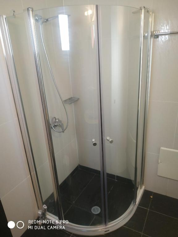 12.06 avion Bucuresti, Grecia - Lefkada Nidri, Valena Studios 567 EURO, 7 nopti, Fara masa