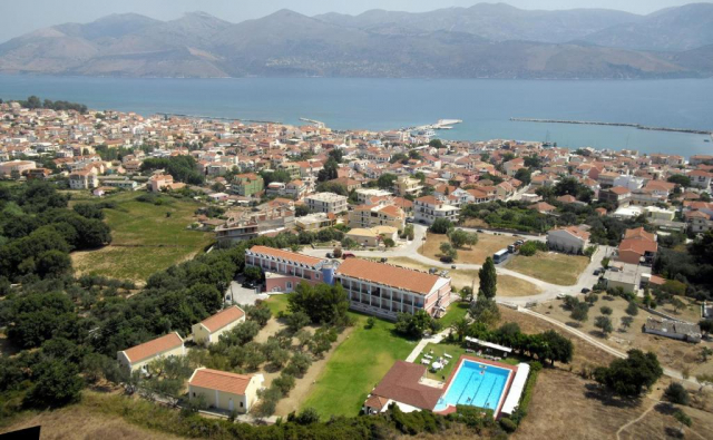 13.06 avion Bucuresti, Grecia - Kefalonia Lixouri, Palatino Hotel Lixouri 606 EURO, 7 nopti, Mic dejun inclus