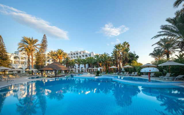 08.05 avion Bucuresti, Tunisia - Regiunea Hammamet Sousse, Hotel Marhaba Beach 655 EURO, 7 nopti, All inclusive