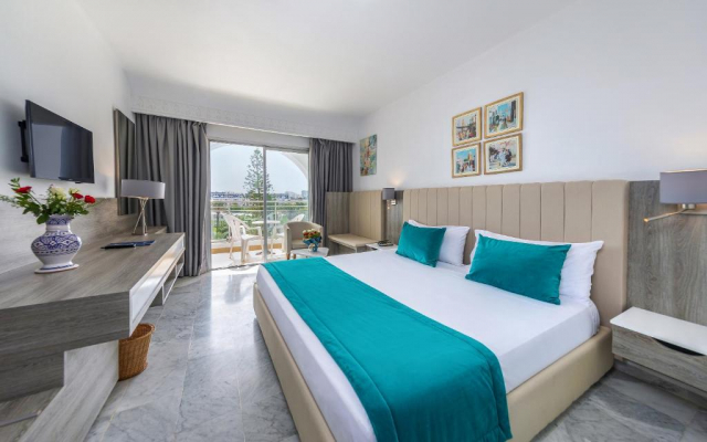 08.05 avion Bucuresti, Tunisia - Regiunea Hammamet Sousse, Hotel Marhaba Beach 655 EURO, 7 nopti, All inclusive