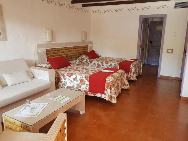 16.06 avion Bucuresti, Spania - Gran Canaria Playa del Ingles, Hotel Parque Tropical 998 EURO, 7 nopti, Mic dejun inclus