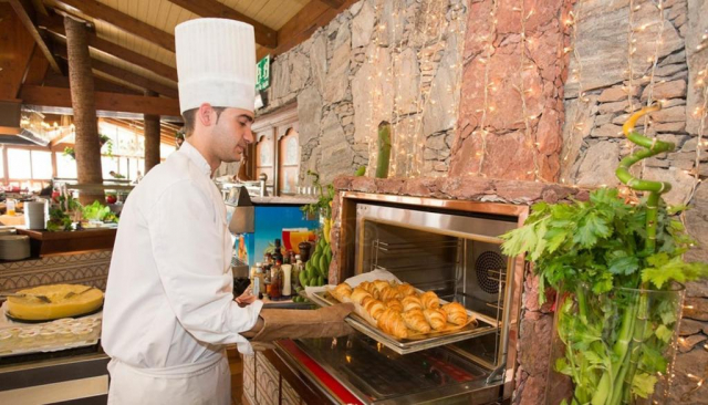 16.06 avion Bucuresti, Spania - Gran Canaria Playa del Ingles, Hotel Parque Tropical 998 EURO, 7 nopti, Mic dejun inclus