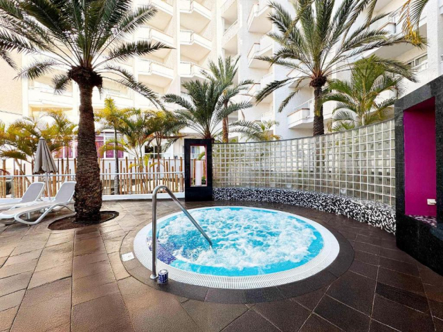 16.06 avion Bucuresti, Spania - Gran Canaria Playa del Ingles, Servatur Don Miguel - Adults Only 773 EURO, 7 nopti, Mic dejun inclus