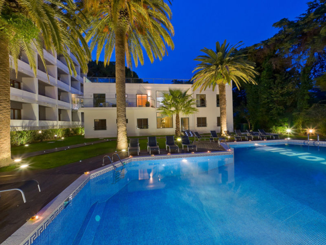 10.04 avion Bucuresti, Portugalia - Coasta Lisabonei Estoril, Hotel Lido Estoril 890 EURO, 7 nopti, Fara masa