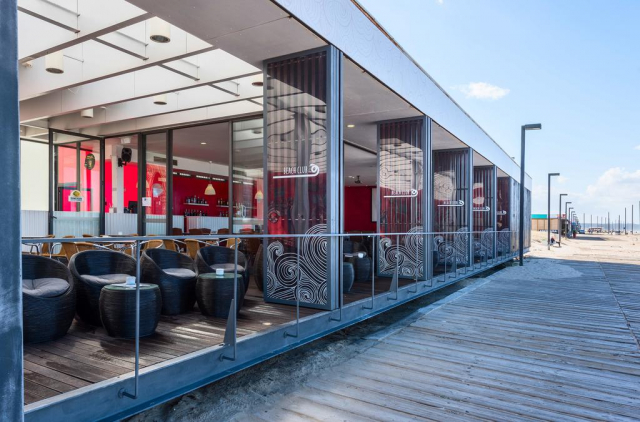 24.04 avion Bucuresti, Portugalia - Coasta Lisabonei Costa da Caparica, TRYP by Wyndham Lisboa Caparica Mar 1037 EURO, 7 nopti, Mic dejun inclus