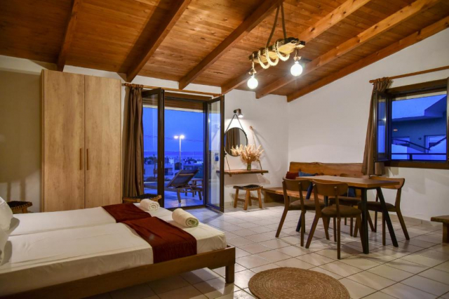 09.04 avion Bucuresti, Grecia - Creta - Heraklion Stalida, Iraklis Apartments 410 EURO, 7 nopti, Fara masa