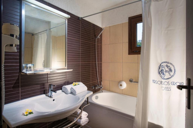 09.04 avion Bucuresti, Grecia - Creta - Heraklion Hersonissos, Hersonissos Maris 587 EURO, 7 nopti, Demipensiune inclusa