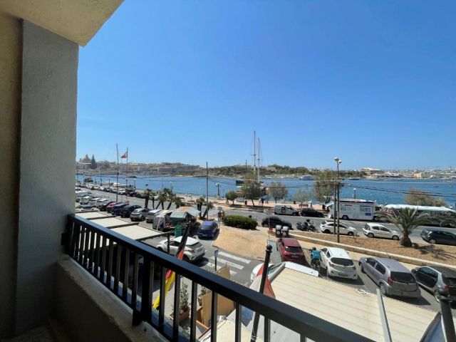 15.04 avion Bucuresti, Malta Sliema, Sliema Marina Hotel 1086 EURO, 5 nopti, Fara masa