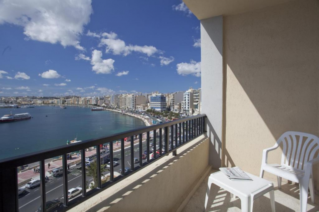 15.04 avion Bucuresti, Malta Sliema, Sliema Marina Hotel 1086 EURO, 5 nopti, Fara masa