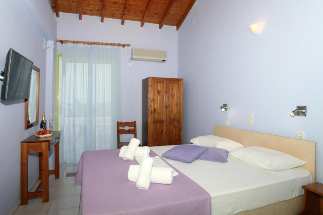 12.06 avion Bucuresti, Grecia - Lefkada Lygia, Summer House Louisa 382 EURO, 7 nopti, Fara masa